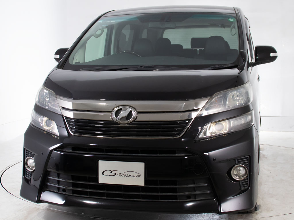 ★フロントビュー★グリル交換、エアロ取り
付け等、カスタムもお任せください！