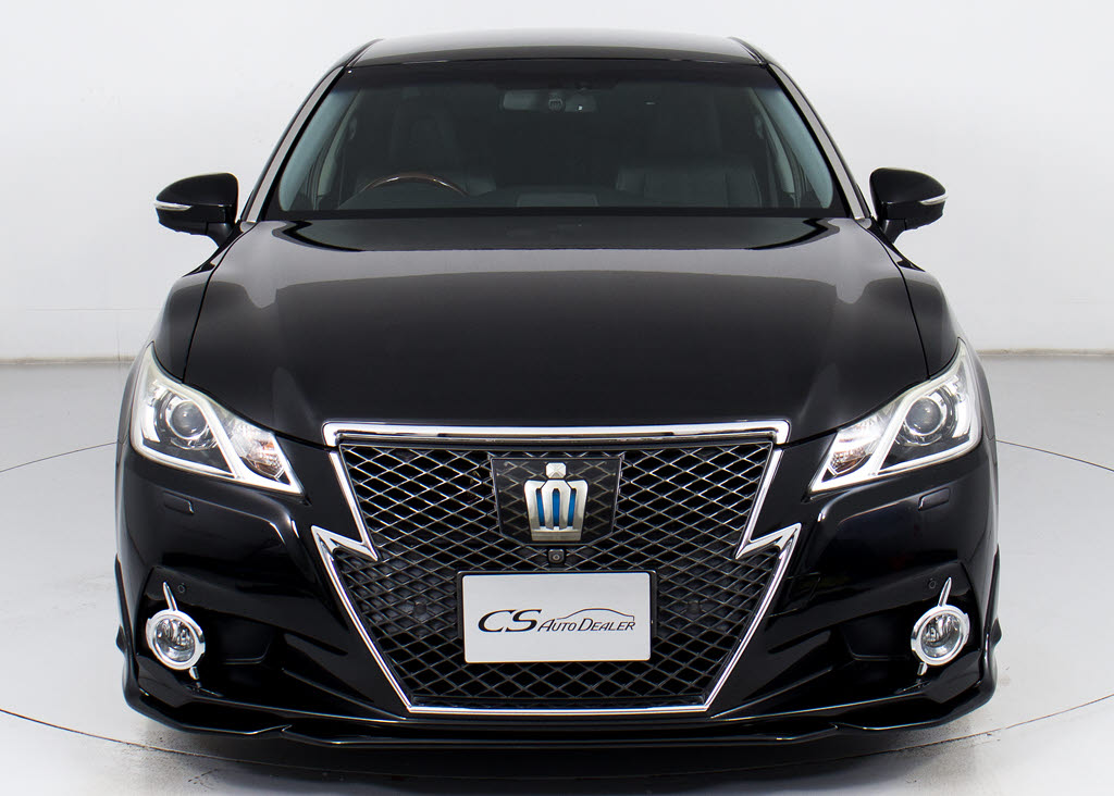 禁煙車です！室内は嫌なニオイも無く、すご
く綺麗な状態です！禁煙車・・特にセダンタ
イプのお車では少ないですよね！！タバコの
ニオイが苦手なお客様必見です！快適にご乗
車頂けます！！