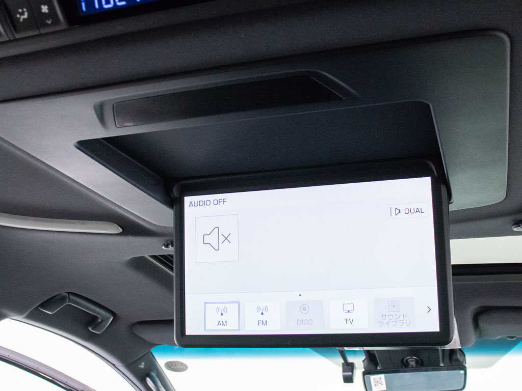 ★フリップダウンモニター★後席の方もDVD
等をお楽しみいただけます！