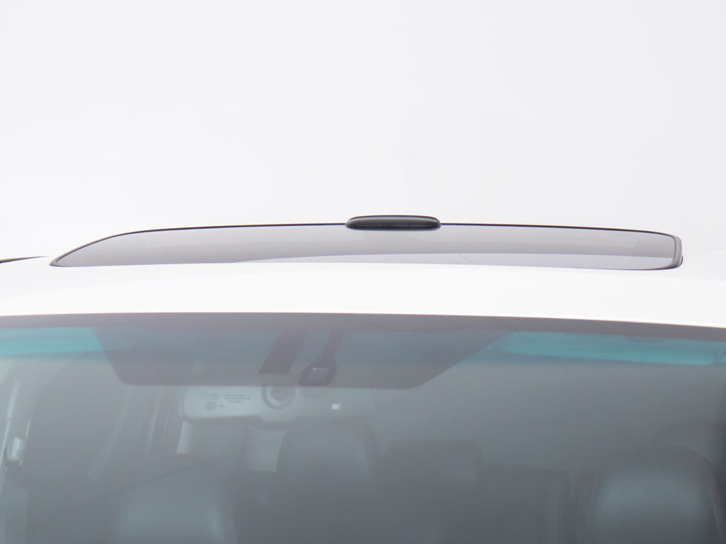 ★サンルーフ★‌人気装備のサンルーフ装着
！開放的な空間をお楽しみいただけます！