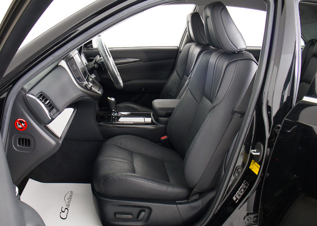 快適エアシート＆シートヒーターを装備して
います！高級車ならではの装備です！シート
が暖まる機能！シートから冷風が出る機能！
どちらも付いています！！寒い冬も、暑い夏
も快適にご乗車頂けます！！