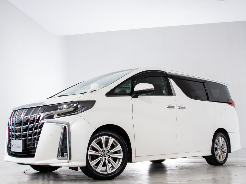 ★フロントビュー★グリル交換、エアロ取り
付け等、カスタムもお任せください！