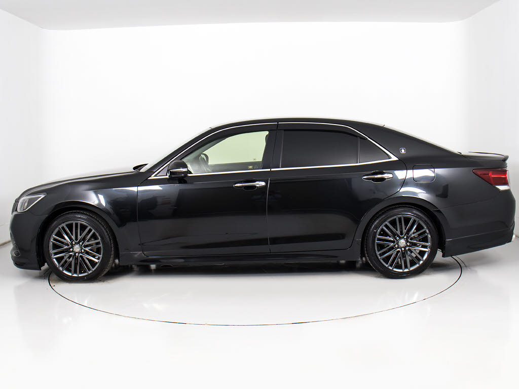 お探しの方必見ＯＰ１８ＡＷ付！大人気のオ
プション装備スパッタリング１８インチアル
ミホイール！