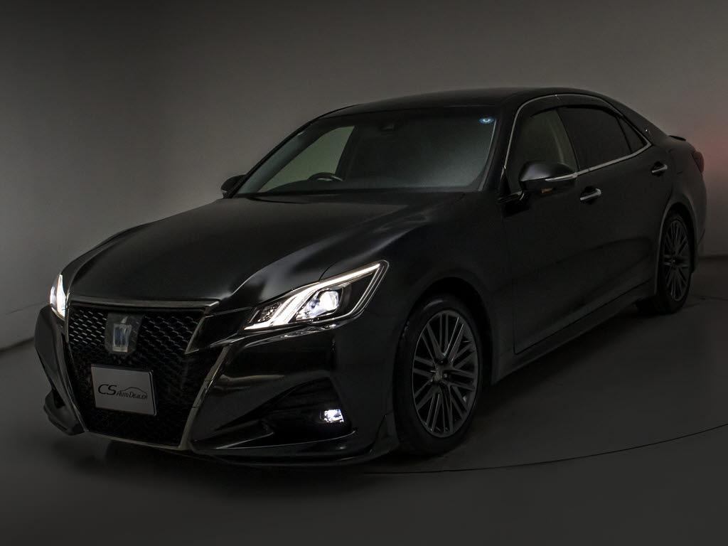 ガラス系ボディコーティングご施工可能です
！下地作りからこだわり塗装面の艶や輝きを
取り戻し肉厚被膜で塗装面を守ります！