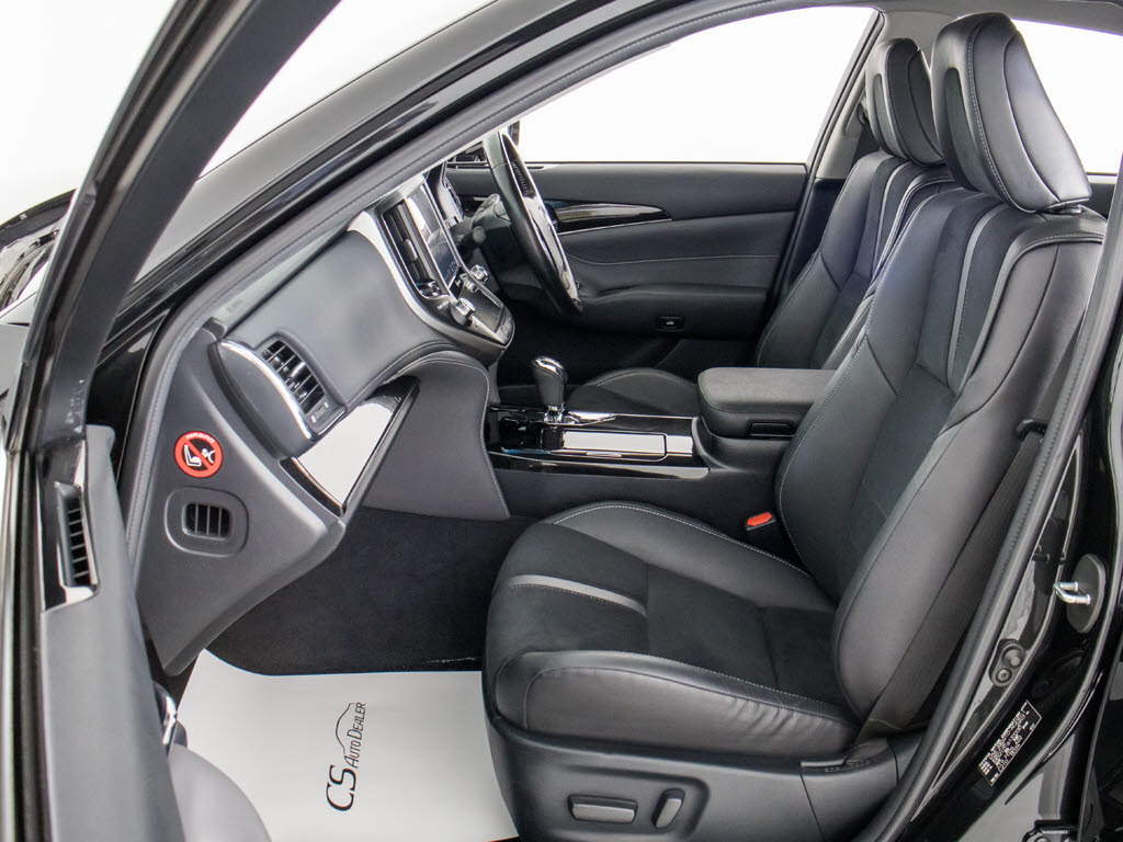 ★シートヒーターを装備しています！高級車
ならではの装備です！