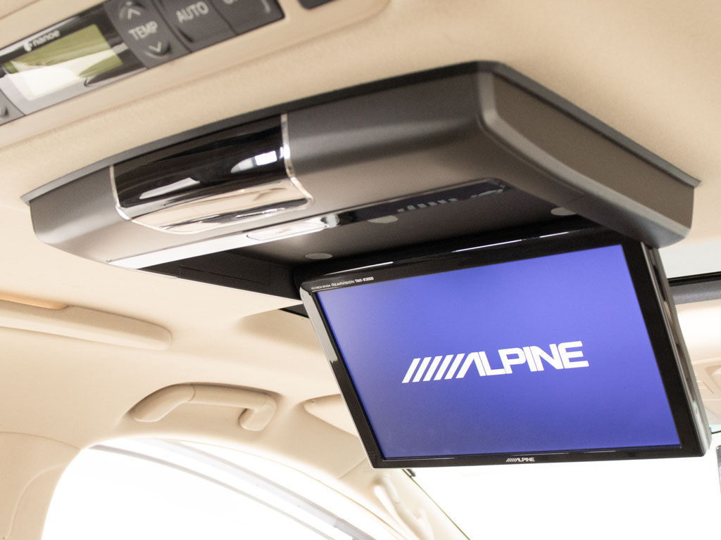 ★フリップダウンモニター★後席の方もDVD
等をお楽しみいただけます！