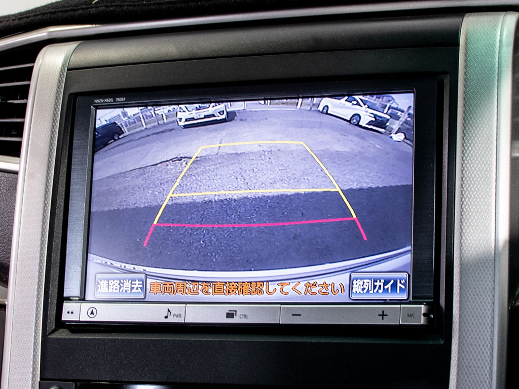 ★カラーバックモニター★車両後方を映す安
心装備！車庫入れをサポートいたします