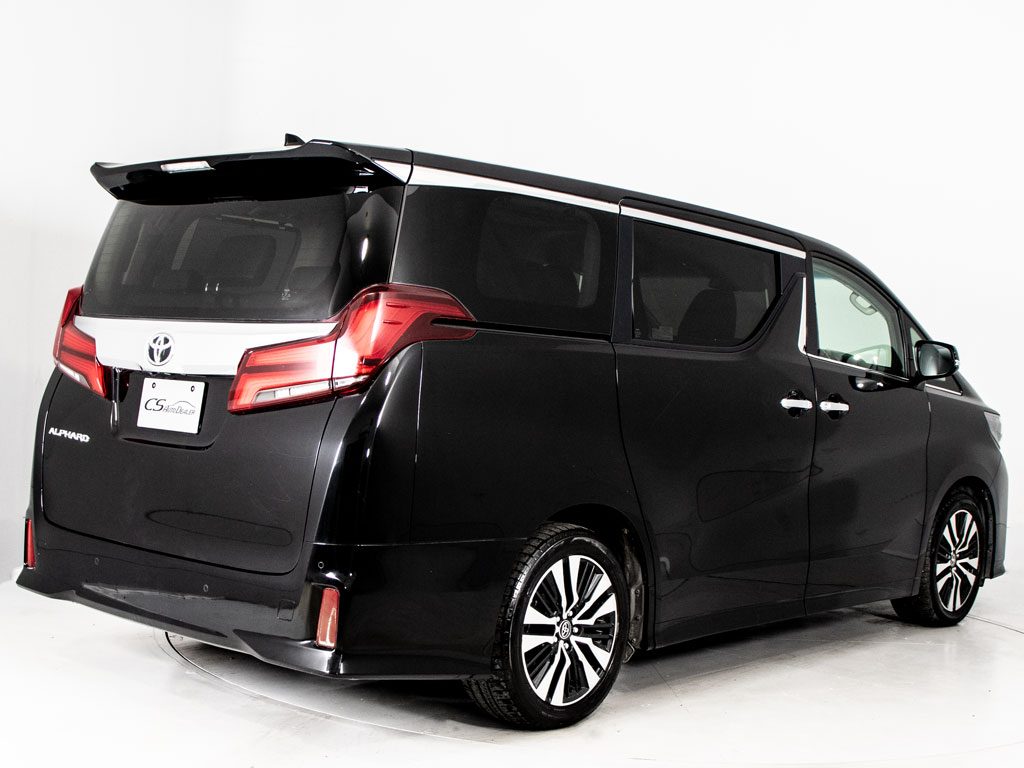 ★ﾘｱﾋﾞｭｰ★テールランプ加工、マフラー換装
等も承っております！