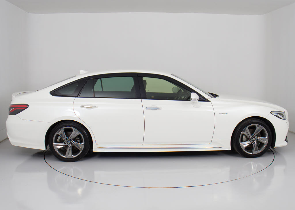 各メーカーのエアロパーツ取り付け承ります
！ご納車迄に仕上げます！格安にて承ります
のでお気軽にお申し付け下さい！！