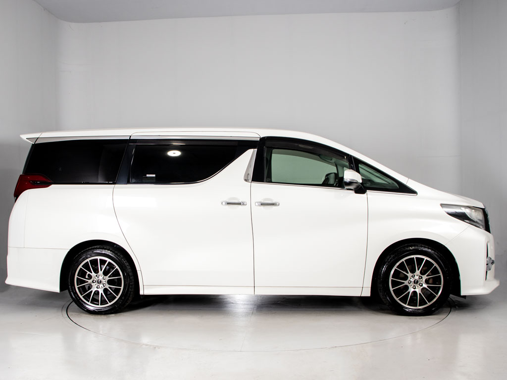 ★ｻｲﾄﾞﾋﾞｭｰ★ダウンサス、車高調、ホイール
等のカスタムも承っております！