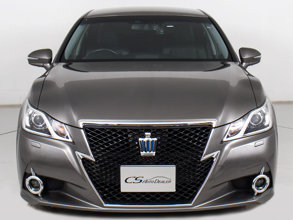 禁煙車です！室内は嫌なニオイも無く、すご
く綺麗な状態です！禁煙車・・特にセダンタ
イプのお車では少ないですよね！！タバコの
ニオイが苦手なお客様必見です！快適にご乗
車頂けます！！