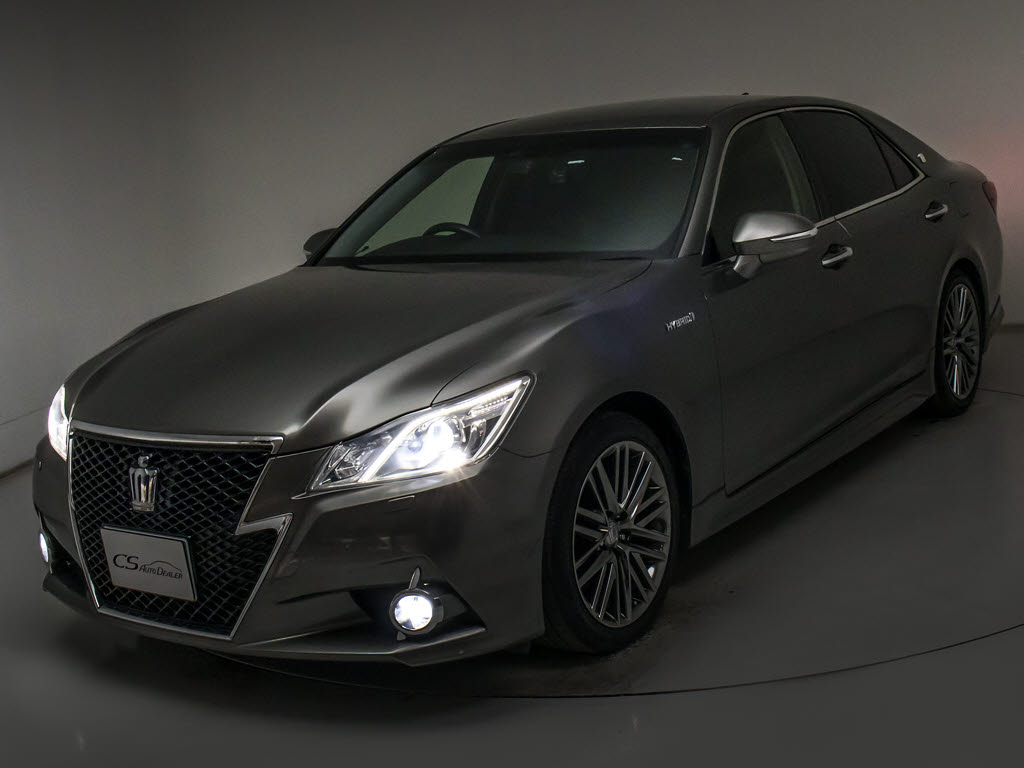 ガラス系ボディコーティングご施工可能です
！下地作りからこだわり塗装面の艶や輝きを
取り戻し肉厚被膜で塗装面を守ります！