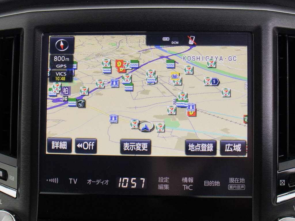 メーカー純正の大画面ＳＤナビが装備されて
います！操作も簡単！見やすい！純正だから
こその使いやすさ！