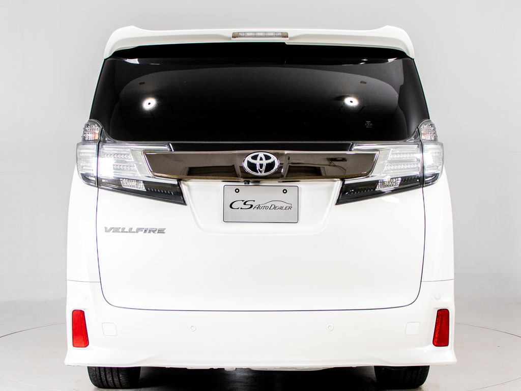 ★展示前点検実施★特殊な機材も用いて、全
車点検を実施しております！