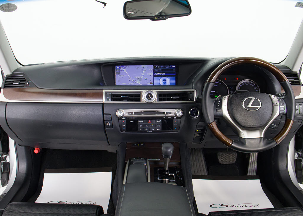 希少なワンオーナー車両でございます！！こ
の機会に是非ご検討ください！！