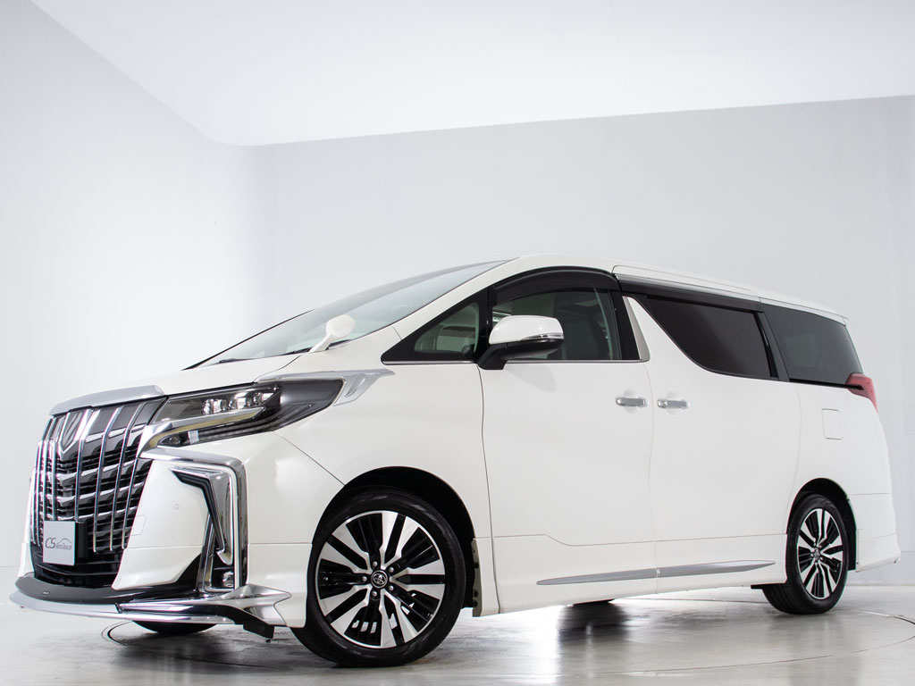 ★展示前点検実施★特殊な機材も用いて、前
車点検を実施しております！