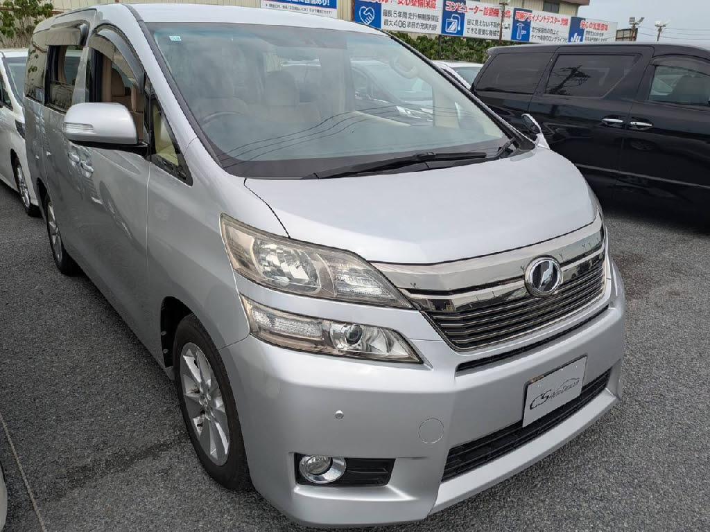 ヴェルファイア　２．４　Ｚ　後席モニター　両側パワスラ　車高調