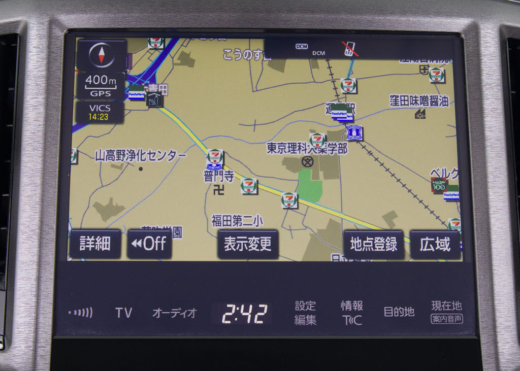 メーカー純正の大画面ＳＤナビが装備されて
います！操作も簡単！見やすい！純正だから
こその使いやすさ！
