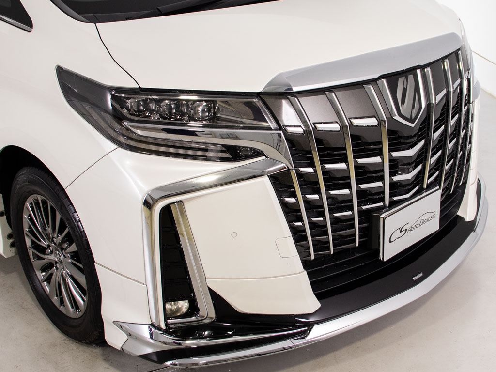 ★展示前点検実施★特殊な機材も用いて、前
車点検を実施しております！