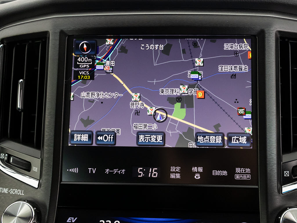 メーカー純正の大画面ＨＤＤナビが装備され
ています！操作も簡単！見やすい！純正だか
らこその使いやすさ！