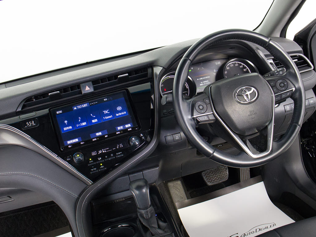 ★使いやすさや安全性を追求したステアリン
グ周り！高級車ゆえにスイッチ類が多いのも
特徴ですね！考え尽くされた配置ですぐに使
いこなす事が出来ますのでご安心下さい！是
非、体感してみて下さい！！