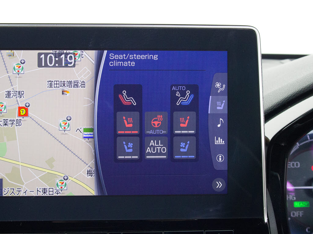 快適エアシート＆シートヒーターを装備して
います！高級車ならではの装備です！シート
が暖まる機能！シートから冷風が出る機能！
どちらも付いています！！寒い冬も、暑い夏
も快適にご乗車頂けます！！