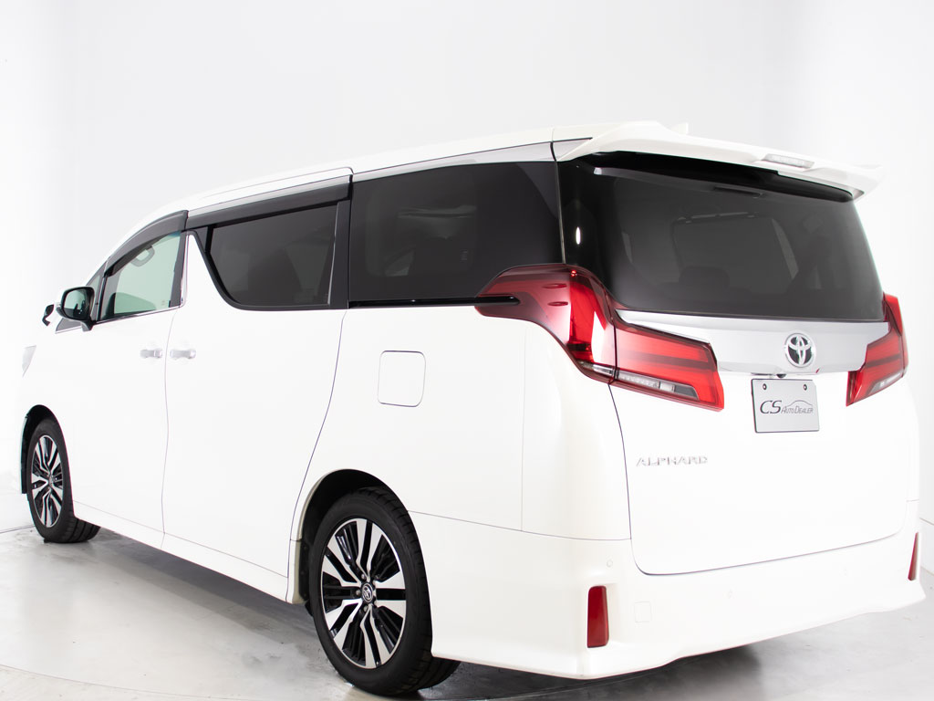 ★展示前点検実施★特殊な機材も用いて、全
車点検を実施しております！