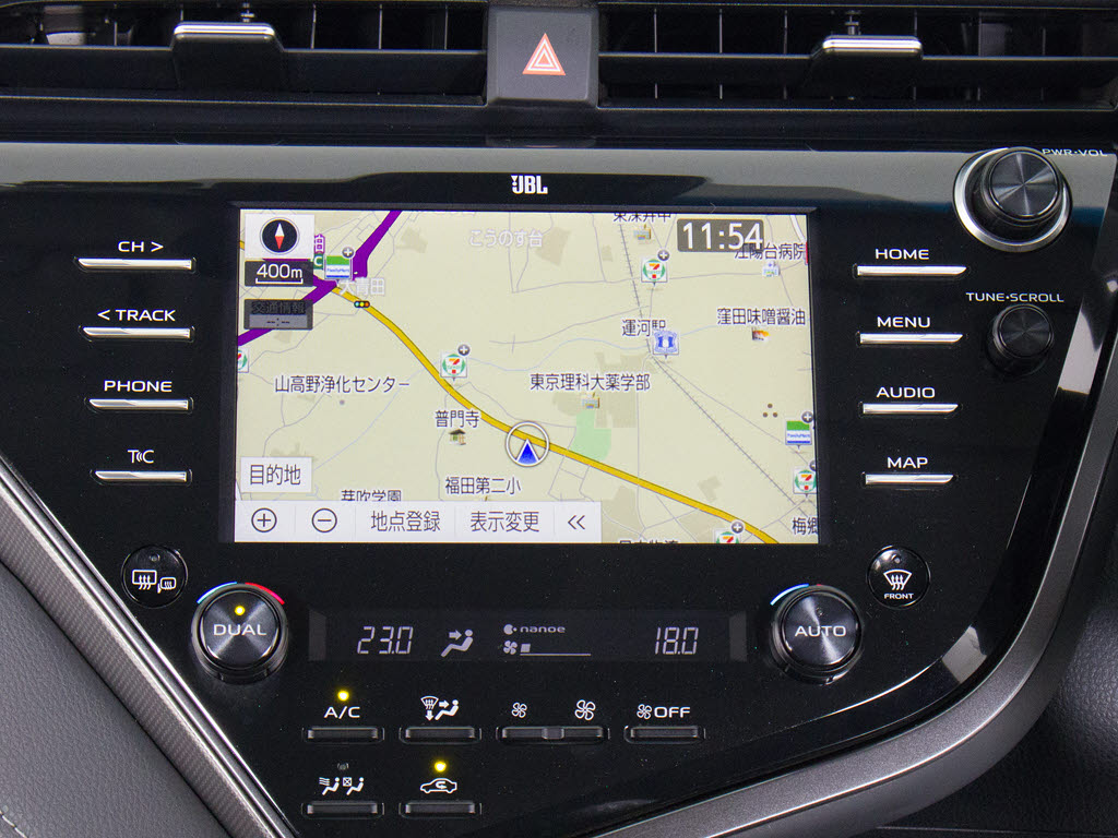 Ａｐｐｌｅ　Ｃａｒ　Ｐｌａｙ対応ナビとな
っております。お使いのｉＰｈｏｎｅ・アン
ドロイドをつなげて携帯のマップをナビへ反
映可能！