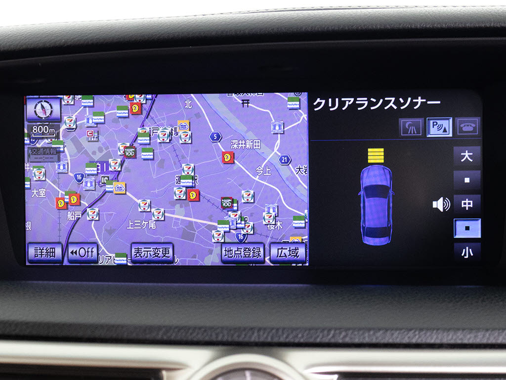 クリアランスソナーが付いています！フロン
ト＆リアにセンサーがあり、障害物に近づく
と警告音が鳴りドライバーへお知らせ！すご
く便利な人気装備です！！