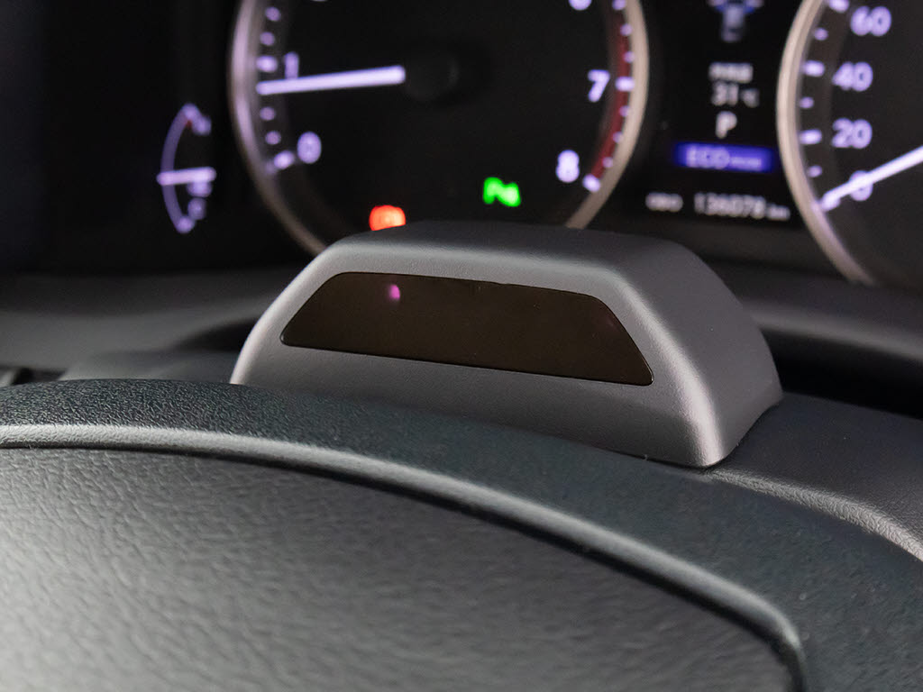 ドライバーモニター付！ステアリングに搭載
したカメラと画像処理コンピュータを用いて
運転者の顔の向きを検知し、運転者が正面を
向いていない状態で衝突の可能性が高いと判
断した場合に、警報を発するシステム！