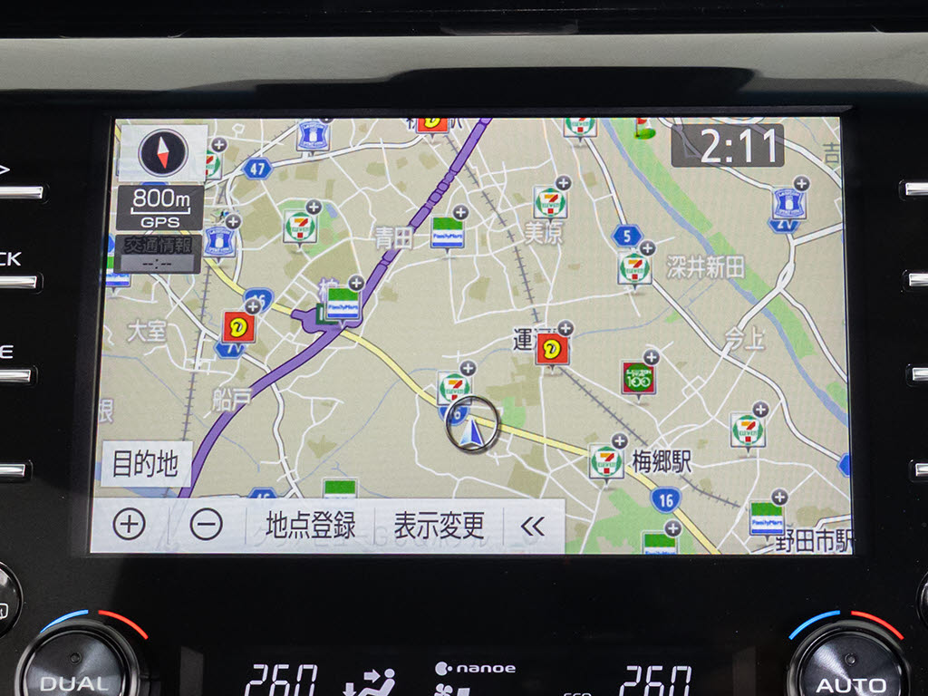 Ａｐｐｌｅ　Ｃａｒ　Ｐｌａｙ対応ナビとな
っております。お使いのｉＰｈｏｎｅ・アン
ドロイドをつなげて携帯のマップをナビへ反
映可能！