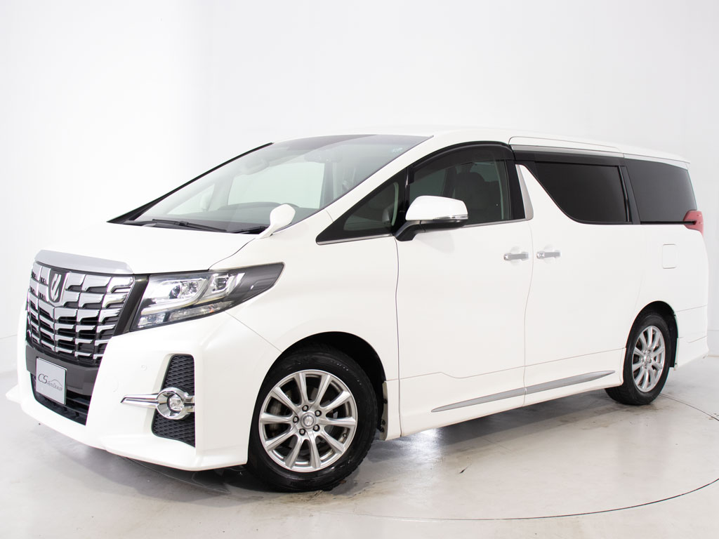 ★展示前点検実施★特殊な機材も用いて、前
車点検を実施しております！