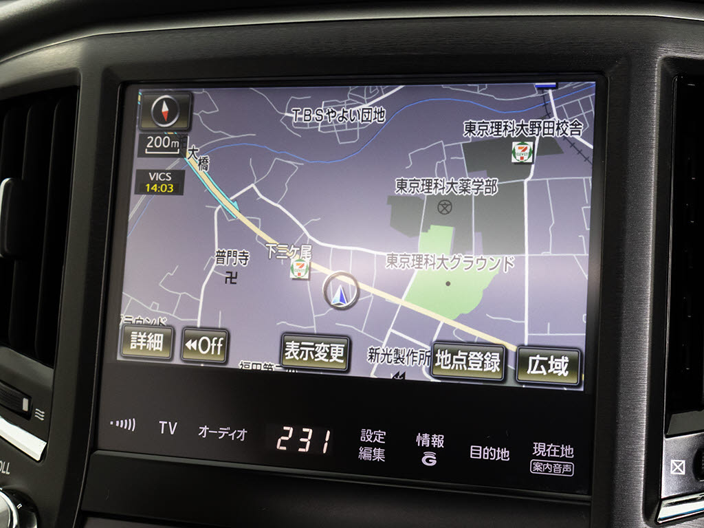 メーカー純正の大画面HDDナビが装備されて
います！操作も簡単！見やすい！純正だから
こその使いやすさ！