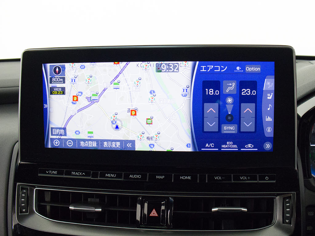 トヨタマルチオペレーションタッチ機能付き
の大画面SDナビ！12.3インチディスプレイ！
Bluetoothやスマホ連携も対応！