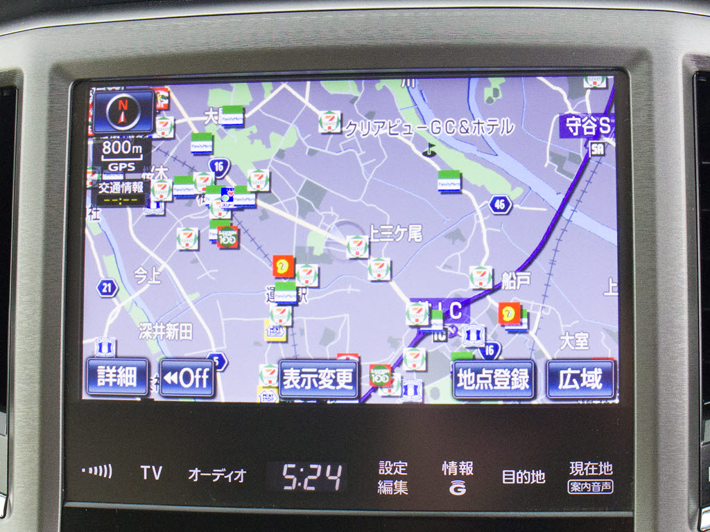 メーカー純正の大画面ＨＤＤナビが装備され
ています！操作も簡単！見やすい！純正だか
らこその使いやすさ！