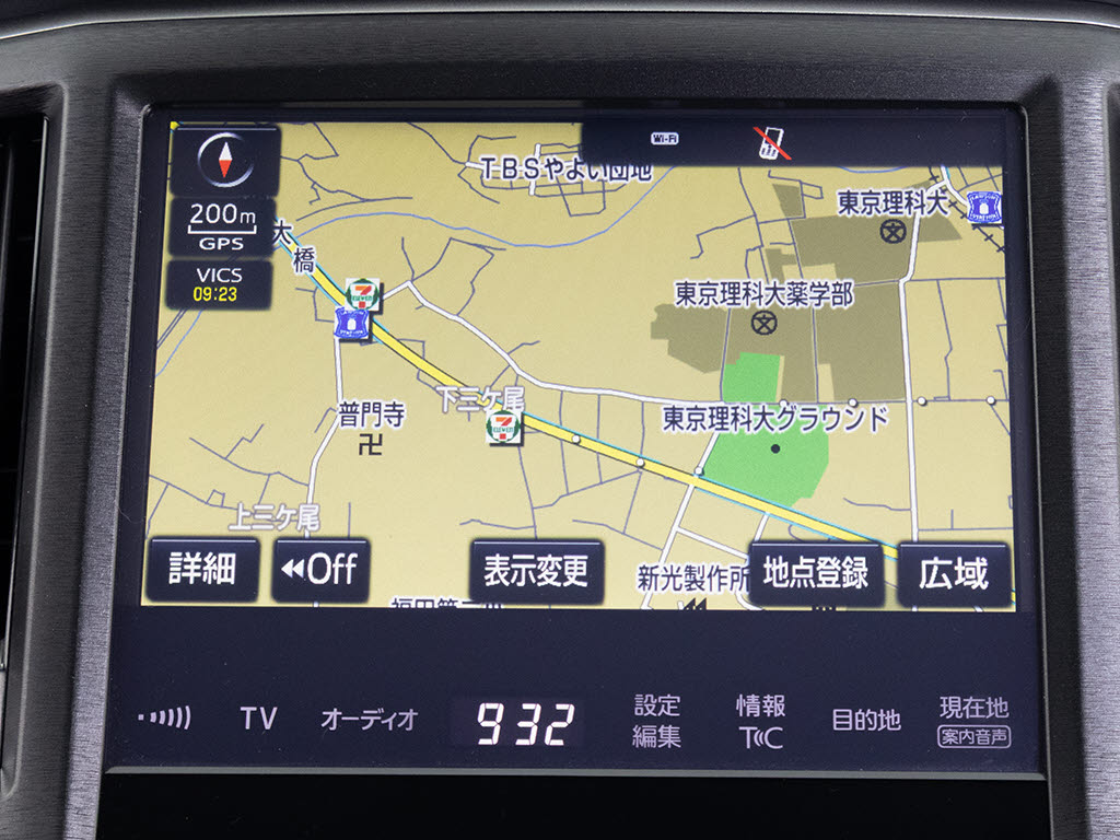 メーカー純正の大画面SDナビが装備されてい
ます！操作も簡単！見やすい！純正だからこ
その使いやすさ！