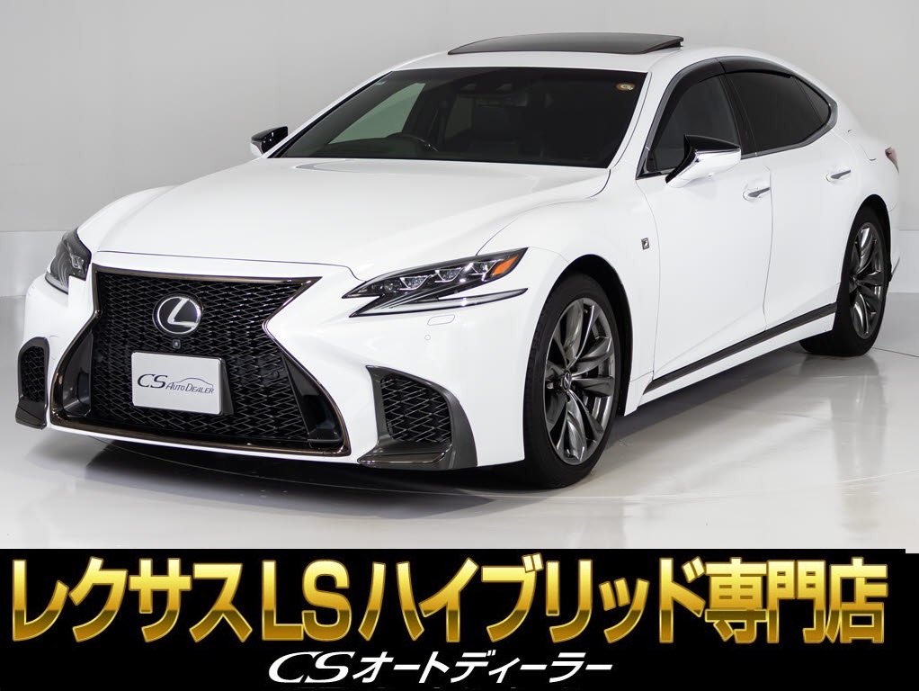 専用グリルやバンパーなどの専用エクステリ
ア完備！