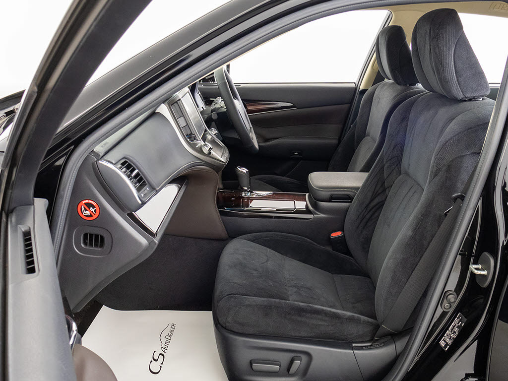 ★シートヒーターを装備しています！高級車
ならではの装備です！