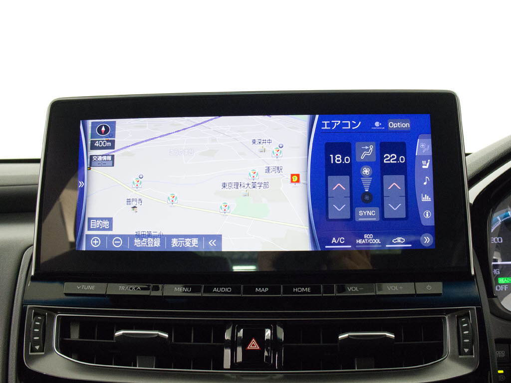 トヨタマルチオペレーションタッチ機能付き
の大画面SDナビ！12.3インチディスプレイ！
Bluetoothやスマホ連携も対応！