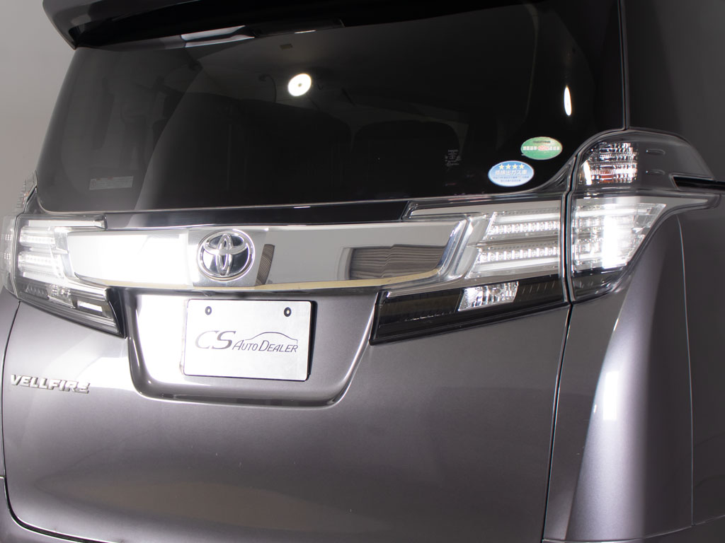 ★純正色★こちらの車両は色替え無しの純正
色となっております！