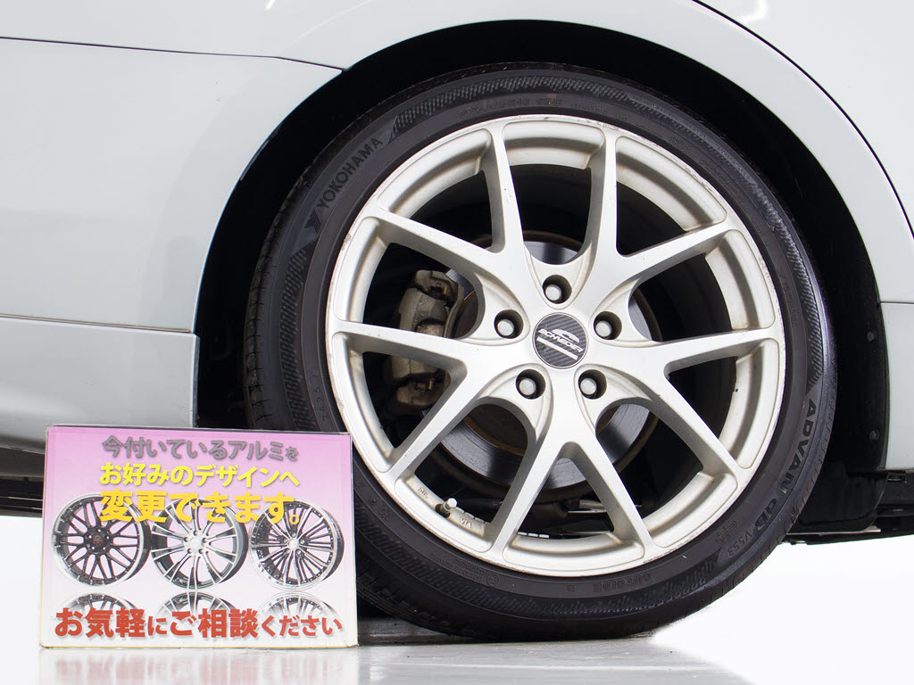 お探しの方必見１８ＡＷ付！大人気のオプシ
ョン装備スパッタリング１８インチアルミホ
イール！