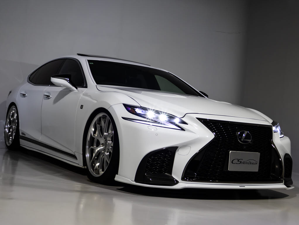 ★新規入庫車両★「ＣＳオートディーラーで
検索！」公式ラインもございます！ＩＤ検索
【＠ｃｓａｔ１】