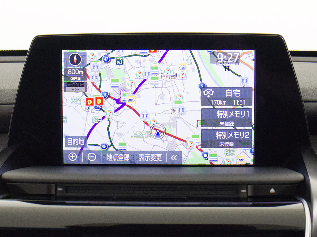 メーカー純正のSDナビが装備されています！
操作も簡単！見やすい！純正だからこその使
いやすさ！