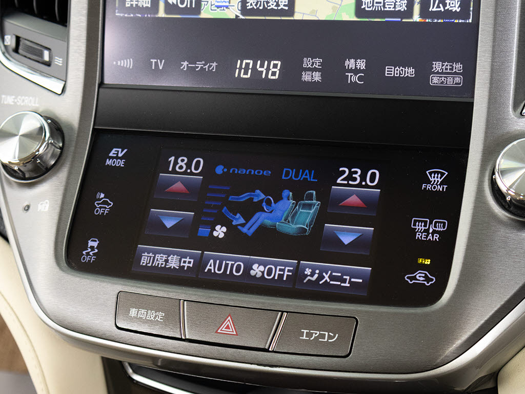 快適エアシート＆シートヒーターを装備して
います！高級車ならではの装備です！シート
が暖まる機能！シートから冷風が出る機能！
どちらも付いています！！寒い冬も、暑い夏
も快適にご乗車頂けます！！