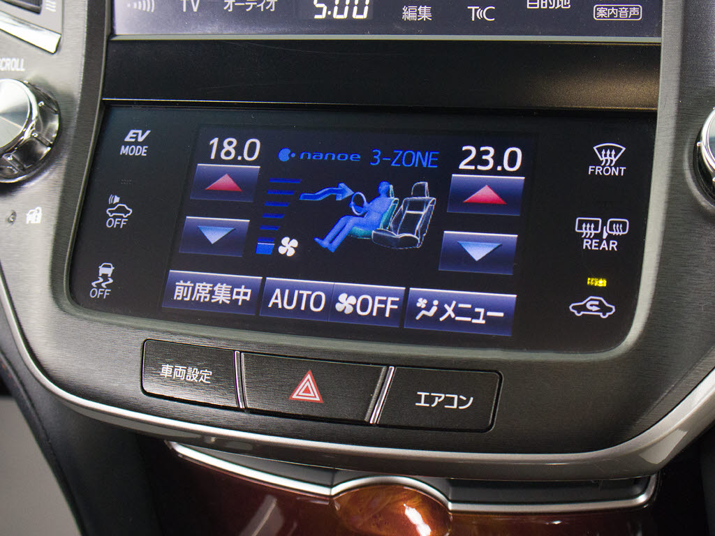 快適エアシート＆シートヒーターを装備して
います！高級車ならではの装備です！シート
が暖まる機能！シートから冷風が出る機能！
どちらも付いています！！寒い冬も、暑い夏
も快適にご乗車頂けます！！