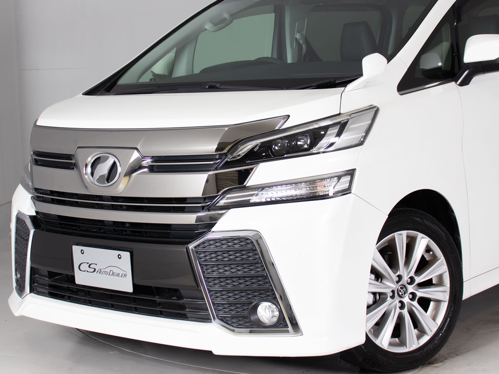 ★展示前点検実施★特殊な機材も用いて、前
車点検を実施しております！