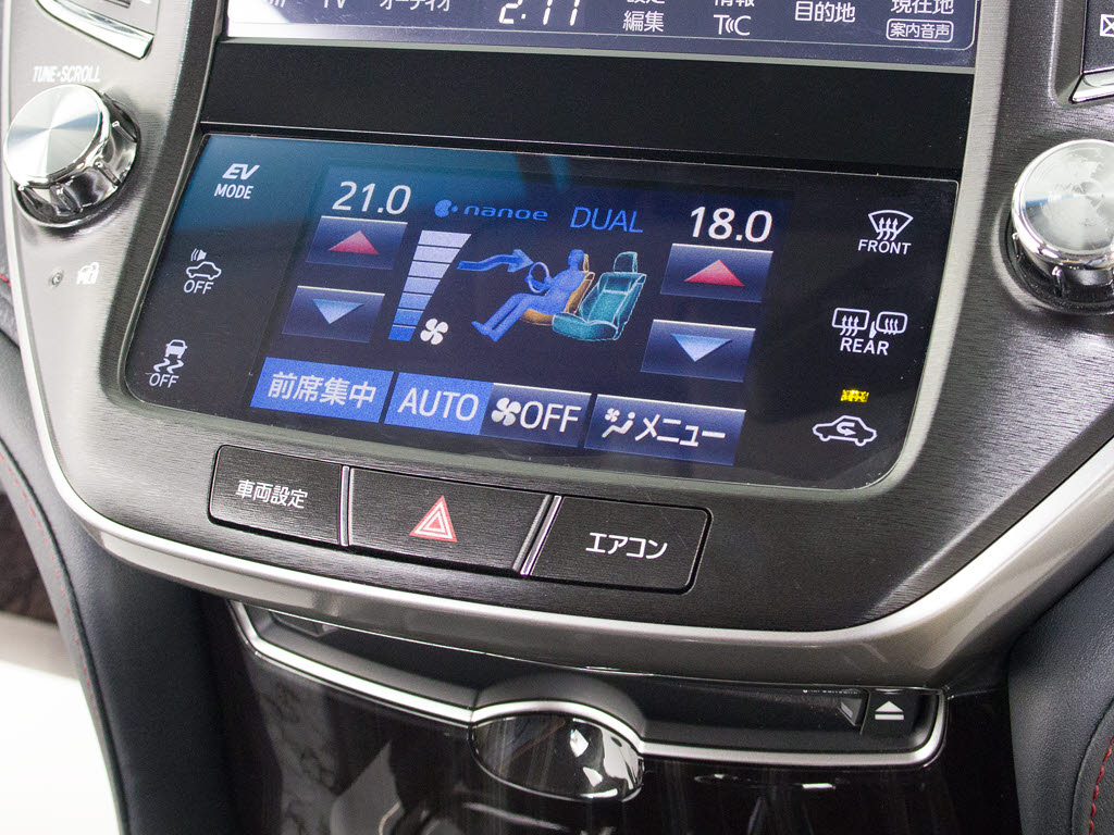 快適エアシート＆シートヒーターを装備して
います！高級車ならではの装備です！シート
が暖まる機能！シートから冷風が出る機能！
どちらも付いています！！寒い冬も、暑い夏
も快適にご乗車頂けます！！