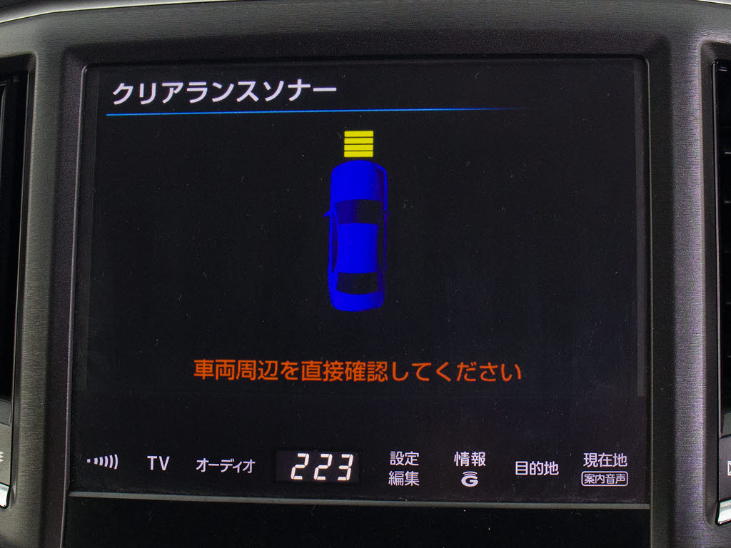 クリアランスソナーが付いています！フロン
ト＆リアにセンサーがあり、障害物に近づく
と警告音が鳴りドライバーへお知らせ！すご
く便利な人気装備です！！