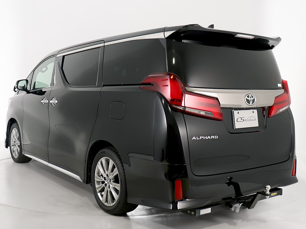 ★展示前点検実施★特殊な機材も用いて、全
車点検を実施しております！