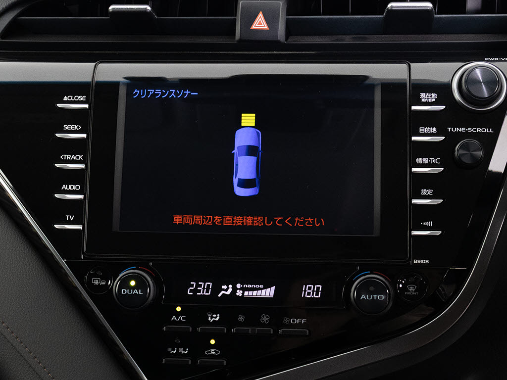 クリアランスソナーが付いています！フロン
ト＆リアにセンサーがあり、障害物に近づく
と警告音が鳴りドライバーへお知らせ！すご
く便利な人気装備です！！